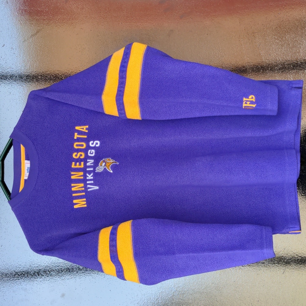 vintage Women's medium Minnesota Vikings fleece sweatshirt purple yellow stripes